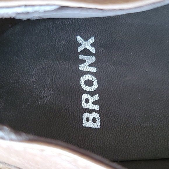 Bronx sz 36 brown/taupe oxfords - Picture 6 of 6
